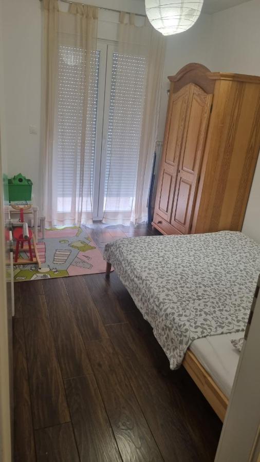 Apartment Meli سيسفيت المظهر الخارجي الصورة