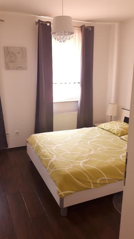Apartment Meli سيسفيت المظهر الخارجي الصورة